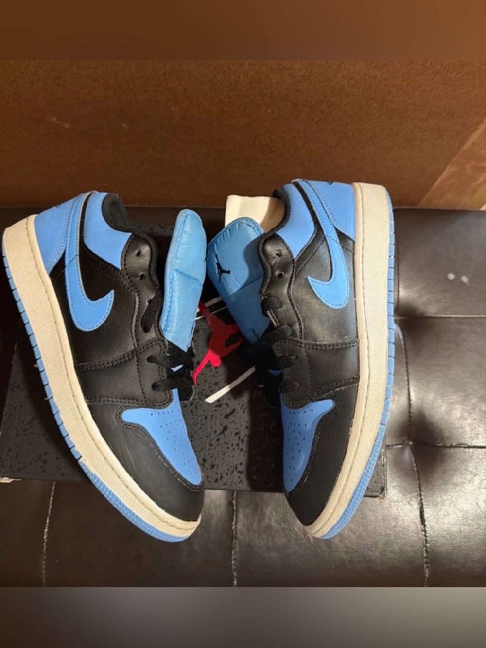 Air Jordan 1 Low GS- Top Sneakers in University Blue and Black 7 Y - Picture 9 of 11